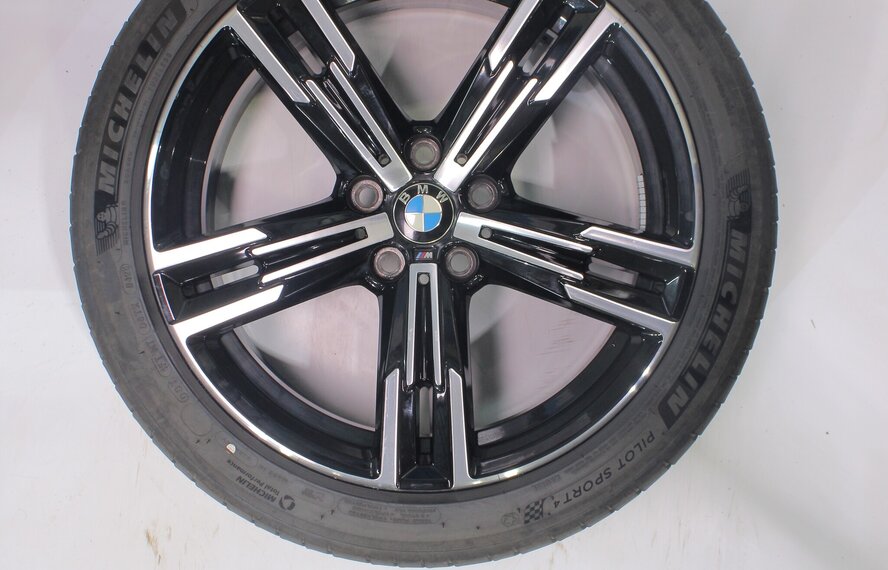 BMW BMW 2 er 3 er 4 er G20 G21 G22 G42 848M 18 Zoll Felgen Michelin Sommerkompletträder Original