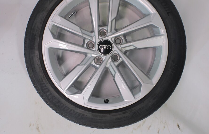 Audi Audi A3 S3 8Y 8V 17 Zoll Felgen Bridgestone Sommerkompletträder Original
