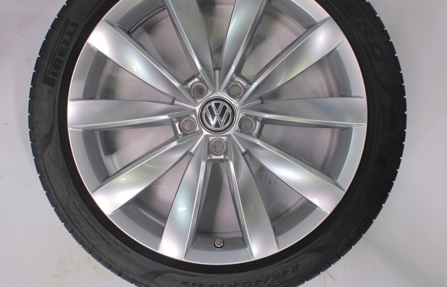 Volkswagen Volkswagen Arteon Passat 19 Zoll Felgen Pirelli Sommerkompletträder Original