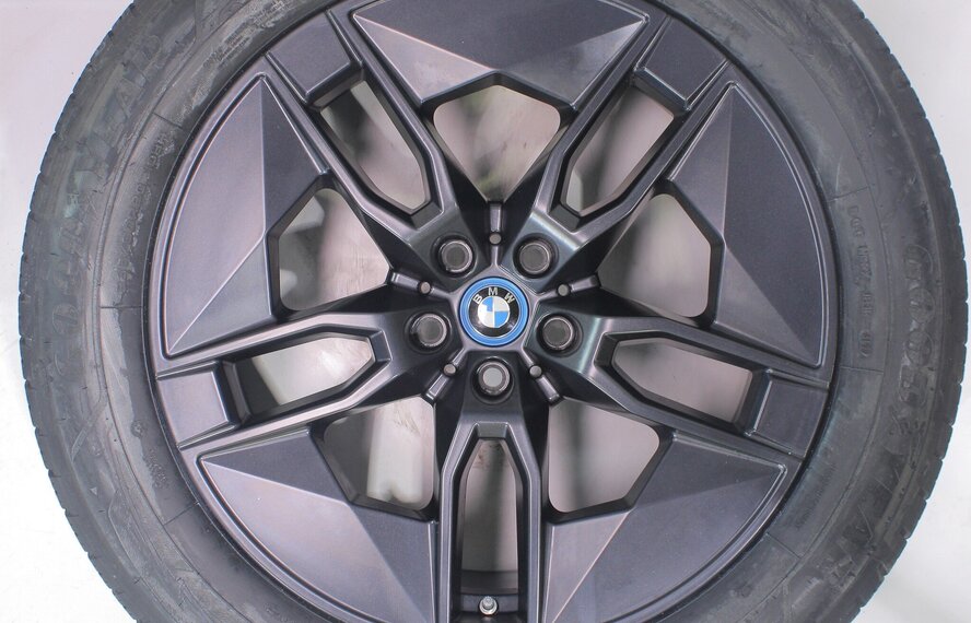 BMW BMW iX i20 1002 20 Zoll Felgen Goodyear Winterkompletträder Neu Original