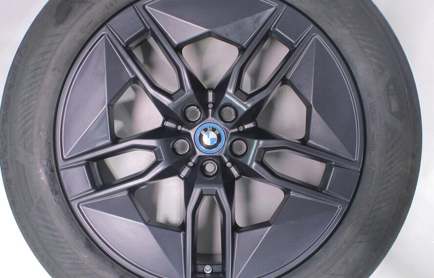 BMW BMW iX i20 1002 20 Zoll Felgen Goodyear Sommerkompletträder Original
