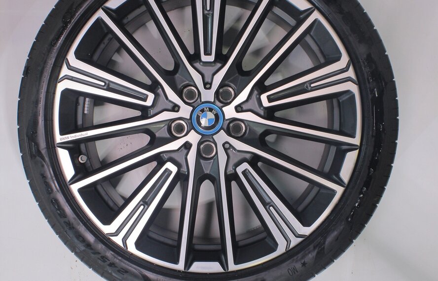BMW BMW X1 iX1 U11 BEV X2 iX2 U10 869i 20 Zoll Felgen Pirelli Sommerkompletträder Original