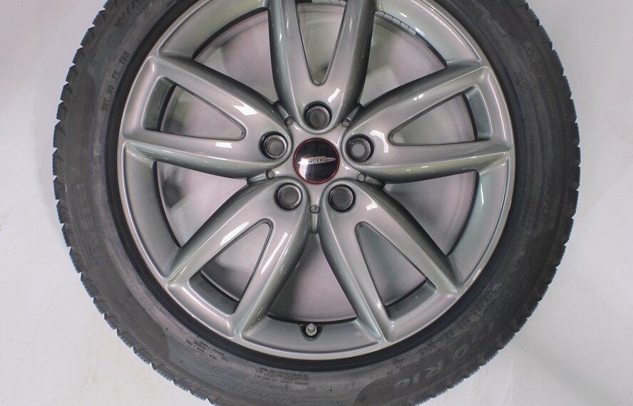 Mini Mini Countryman F60 JCW815 18 Zoll Felgen Pirelli Runflat Winterkompletträder Original