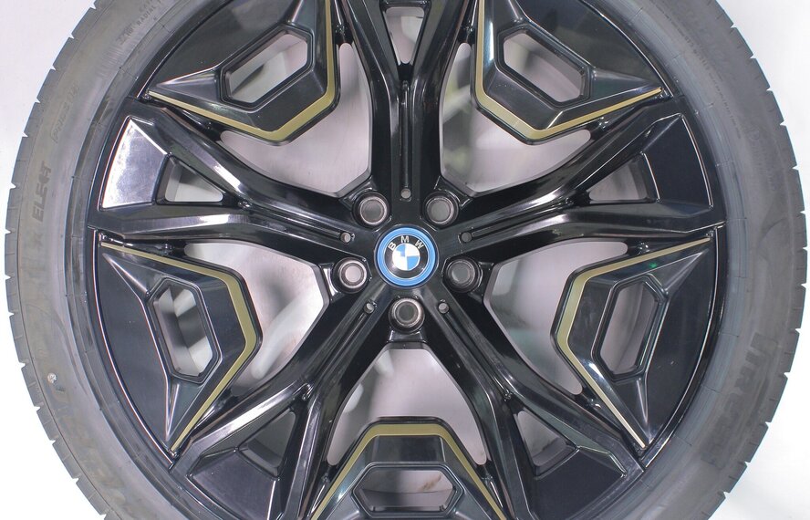 BMW BMW iX i20 1020 22 Zoll Felgen Pirelli Sommerkompletträder Original