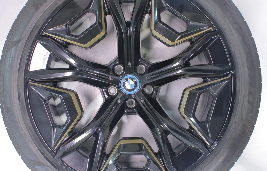 BMW BMW iX i20 1020 22 Zoll Felgen Pirelli Sommerkompletträder Original