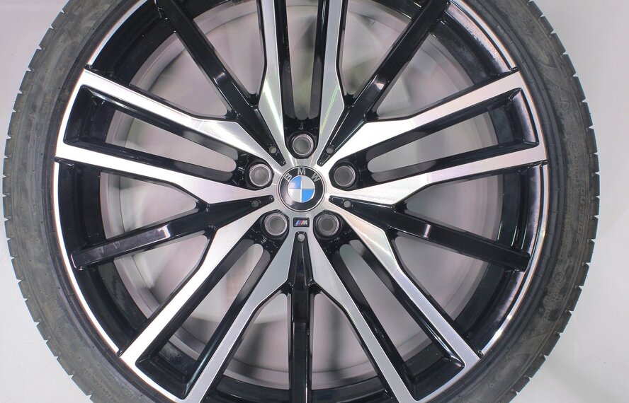 BMW BMW X5 G05 X6 G06 742M 22 Zoll Felgen Pirelli Sommerkompletträder Original
