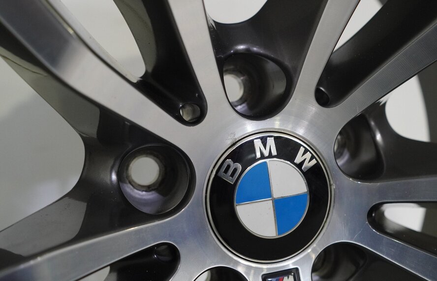 BMW BMW X5 F15 X6 F16 623M 19 Zoll Felgen Goodyear Runflat Winterkompletträder Neu Original