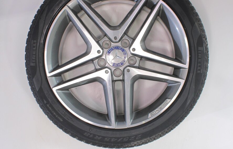 Mercedes Mercedes A B CLA Klasse W177 C118 W247 18 Zoll Felgen Pirelli All-Season (4 Jahreszeiten) Neu Original