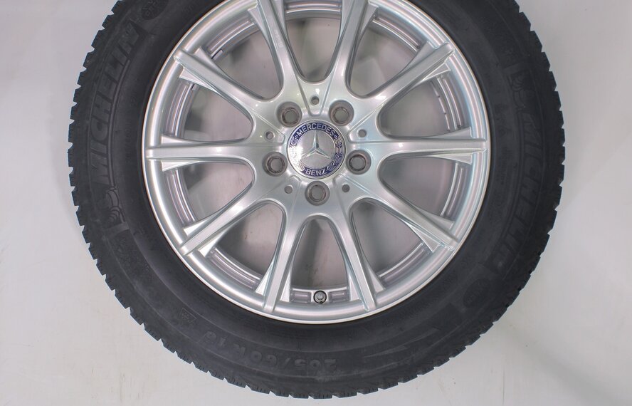 Mercedes Mercedes C-Klasse W205 S205 C205 16 Zoll Felgen Michelin Winterkompletträder Original