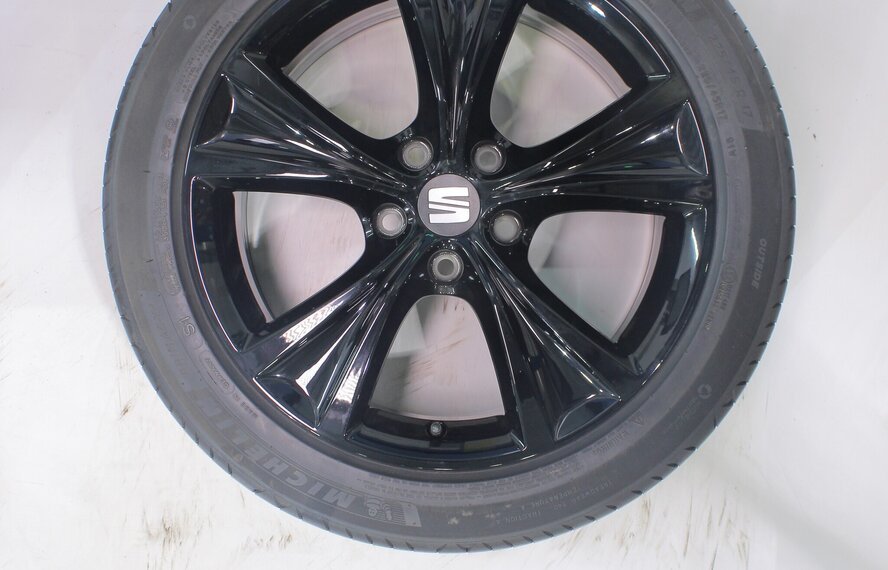 Seat Seat Leon 17 Zoll Felgen Michelin Sommerkompletträder Original