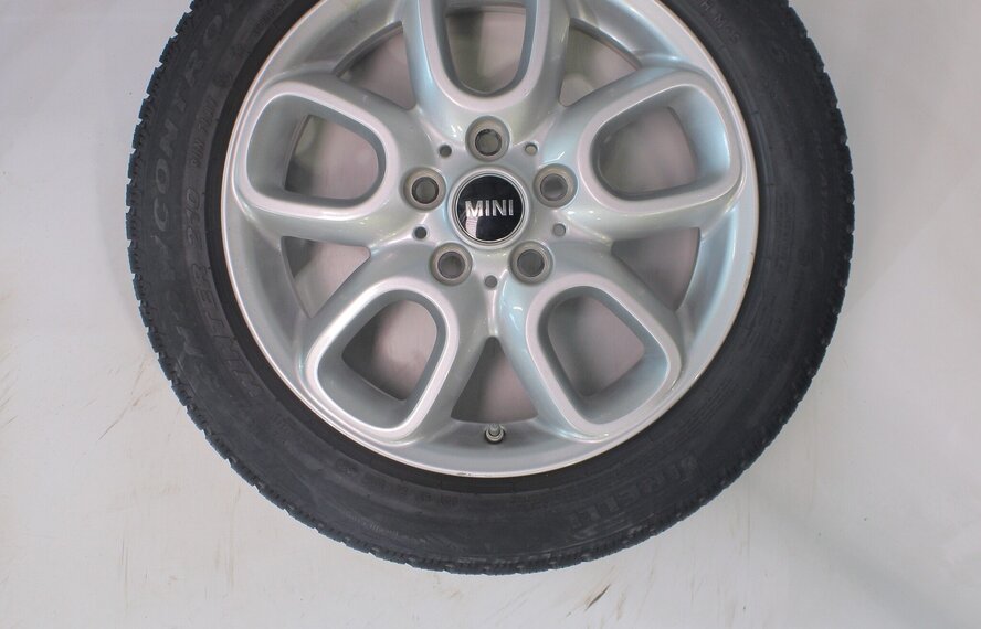 Mini Mini Cooper / S / One / Cabrio F55 F56 F57 494 16 Zoll Felgen Pirelli Runflat Winterkompletträder Original