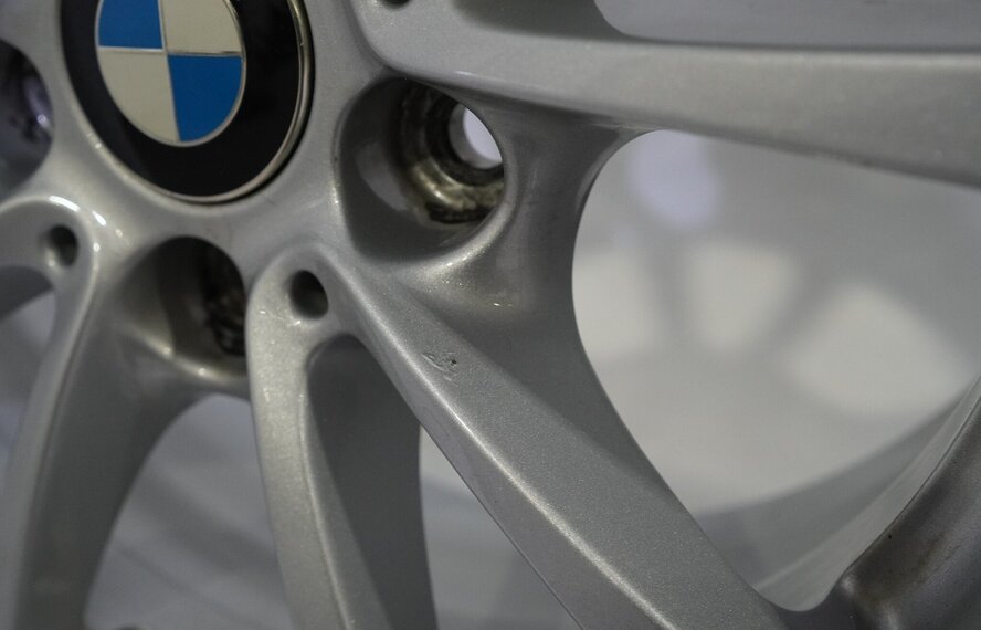 BMW BMW 3 4 er F30 F31 F32 F33 F36 390 16 Zoll Felgen Continental Winterkompletträder Original