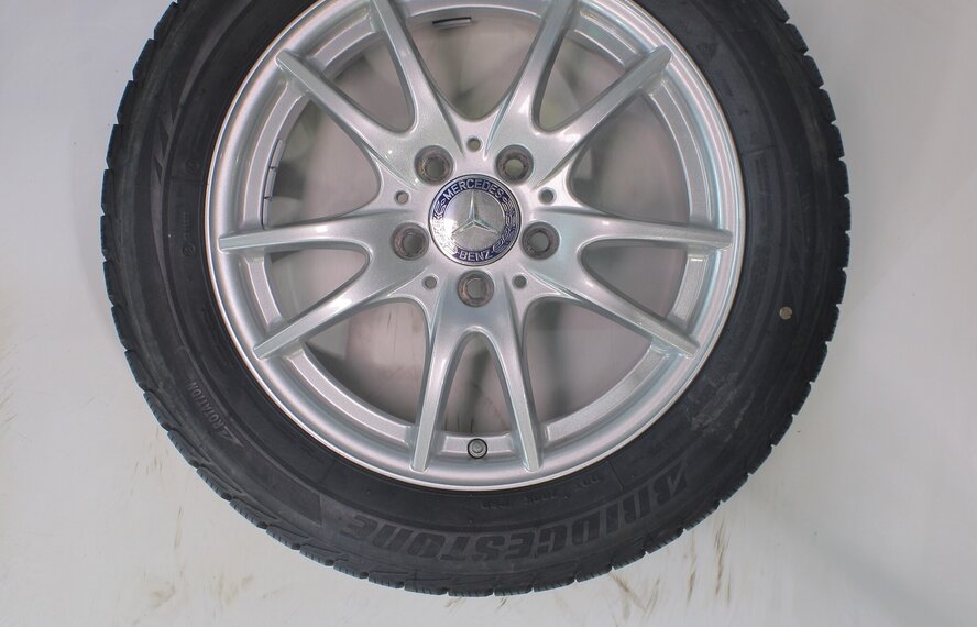 Mercedes Mercedes A B CLA Klasse W176 W117 W246 16 Zoll Felgen Bridgestone Winterkompletträder Original