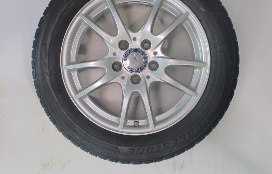 Mercedes Mercedes A B CLA Klasse W176 W117 W246 16 Zoll Felgen Bridgestone Winterkompletträder Original