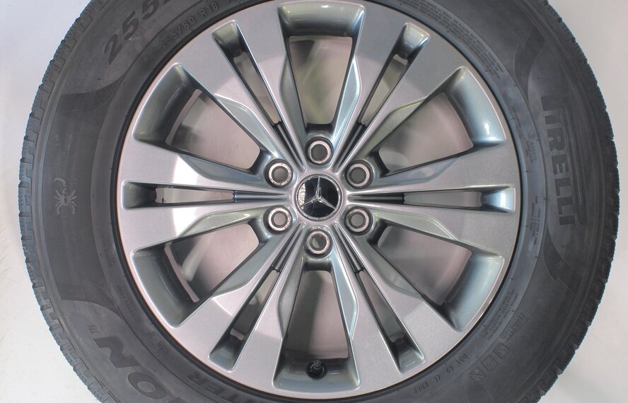 Mercedes Mercedes X-Klasse W470 18 Zoll Felgen Pirelli Winterkompletträder Original