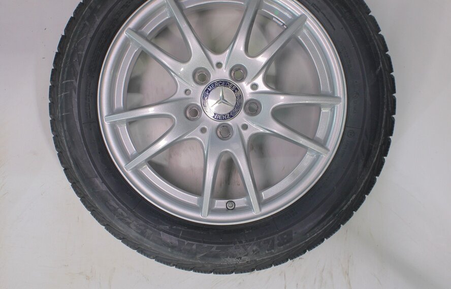Mercedes Mercedes A B CLA Klasse W176 W117 W246 16 Zoll Felgen Bridgestone Winterkompletträder Original