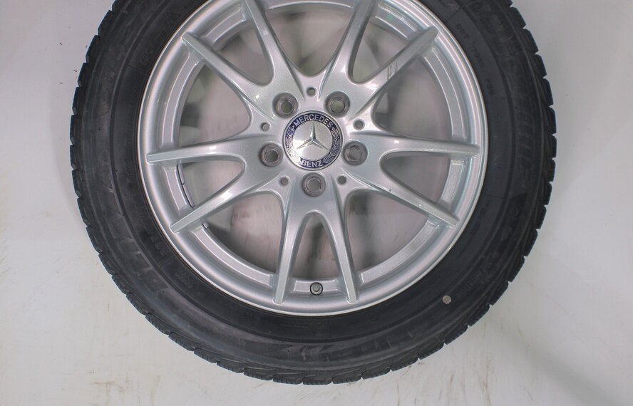 Mercedes Mercedes A B CLA Klasse W176 W117 W246 16 Zoll Felgen Bridgestone Winterkompletträder Original