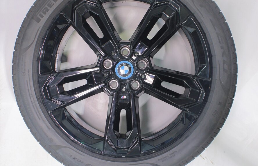 BMW BMW X1 iX1 U11 BEV X2 iX2 U10 871M 19 Zoll Felgen Pirelli Sommerkompletträder Original