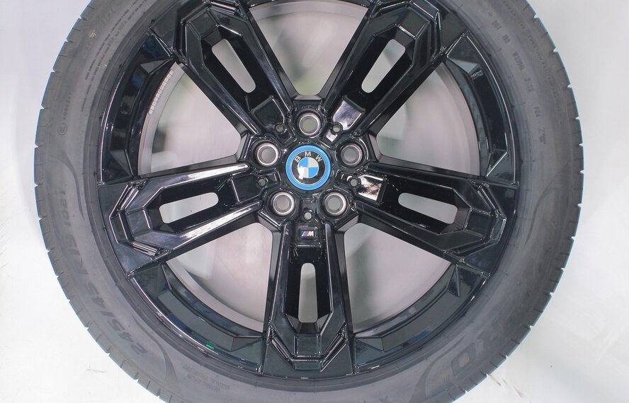 BMW BMW X1 iX1 U11 BEV X2 iX2 U10 871M 19 Zoll Felgen Pirelli Sommerkompletträder Original
