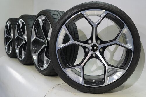 Audi Audi RS4 RS5 B9 20 Zoll Felgen Pirelli Sommerkompletträder Original