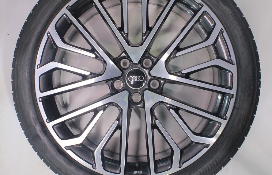 Audi Audi Q5 SQ5 8MA 21 Zoll Felgen Bridgestone Sommerkompletträder Original