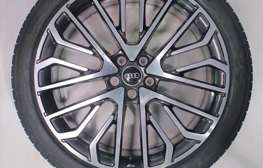 Audi Audi Q5 SQ5 8MA 21 Zoll Felgen Bridgestone Sommerkompletträder Original