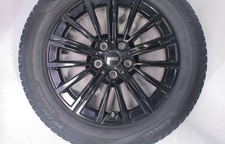 Mini Mini U25 Countryman 833 17 Zoll Felgen Pirelli Winterkompletträder Original