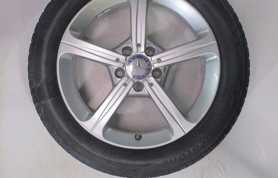 Mercedes Mercedes A B CLA Klasse W177 C118 W247 17 Zoll Felgen Bridgestone Winterkompletträder Original