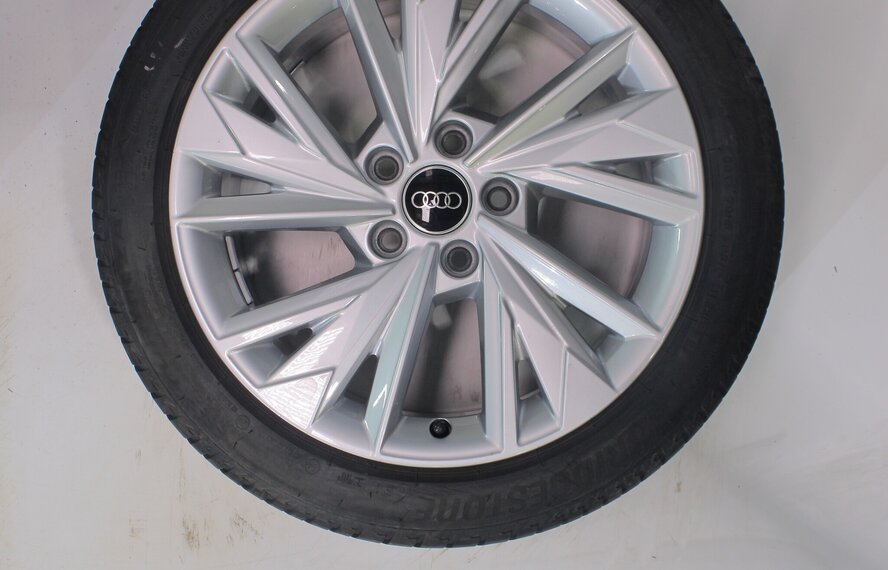 Audi Audi A3 S3 8Y 8V 17 Zoll Felgen Bridgestone Sommerkompletträder Original