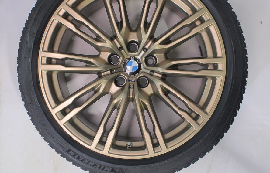 BMW BMW M2 M3 M4 G87 G80 G82 829M 19 Zoll Felgen Michelin Winterkompletträder Original