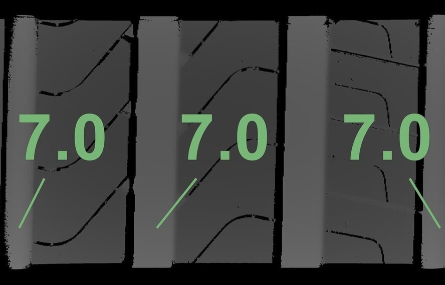 Porsche Porsche Taycan 4S S Turbo 20 Zoll Felgen Pirelli Sommerkompletträder Neu Original