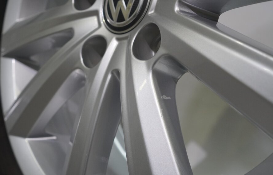 Volkswagen Volkswagen Transporter T6 Merano 17 Zoll Felgen Dunlop Winterkompletträder Original