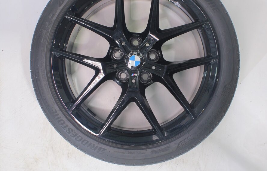 BMW BMW 1 2 er F40 F44 2 er Gran Coupe 554M 18 Zoll Felgen Bridgestone Sommerkompletträder Neu Original