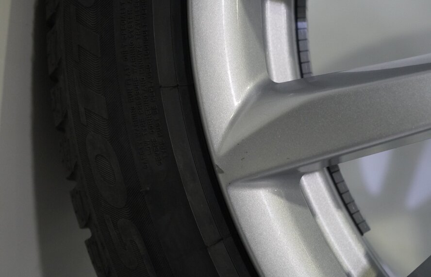 BMW BMW 6 GT G32 7 er G11 G12 620 19 Zoll Felgen Pirelli Runflat Winterkompletträder Original