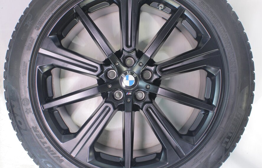 BMW BMW X5 G05 X6 G06 748M 20 Zoll Felgen Pirelli Runflat Winterkompletträder Neu Original
