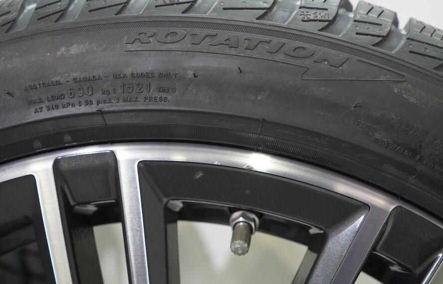 BMW BMW 2 er 3 er 4 er G20 G21 G22 G42 790M 18 Zoll Felgen Pirelli Runflat Winterkompletträder Neu Original