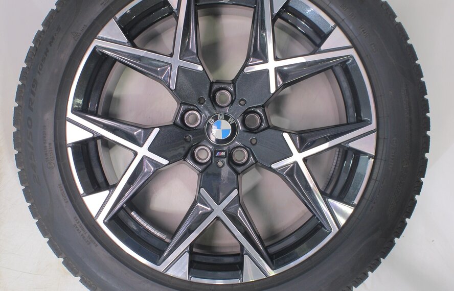 BMW BMW 7 er G70 X3 G45 1035M 19 Zoll Felgen Pirelli Winterkompletträder Original