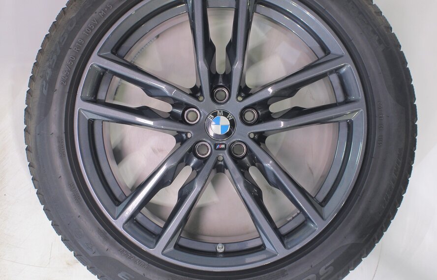 BMW BMW X3 X4 G01 G02 698M 19 Zoll Felgen Pirelli Runflat Winterkompletträder Original
