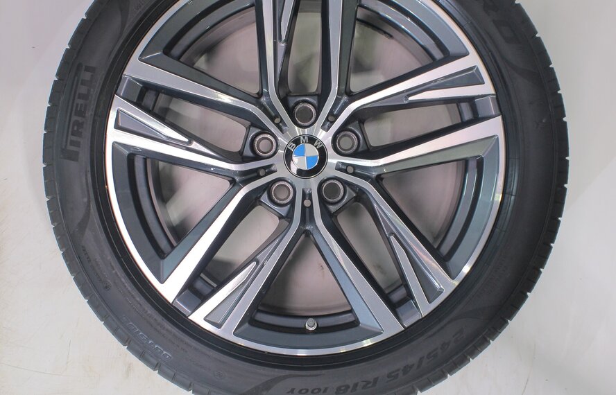 BMW BMW i4 G26 Gran Coupé 853 18 Zoll Felgen Pirelli Sommerkompletträder Original