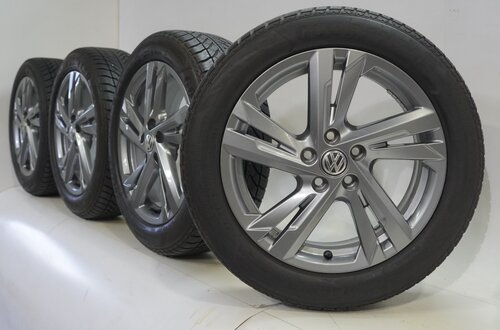 Volkswagen VW Polo 2G 16 Zoll Felgen Goodyear Winterkompletträder Original
