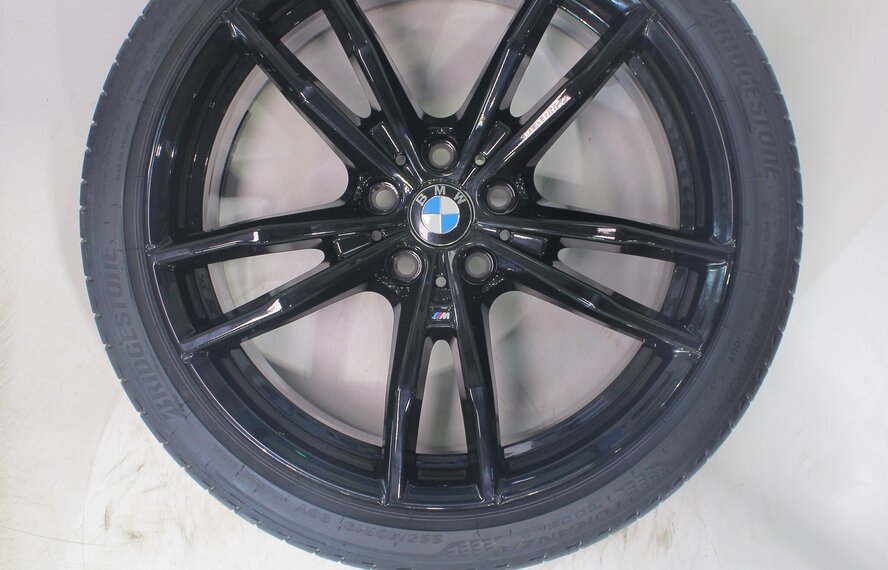 BMW BMW 2er 3er 4er G20 G21 G22 G42 791M 19 Zoll Felgen Bridgestone Runflat Sommerkompletträder Neu Original
