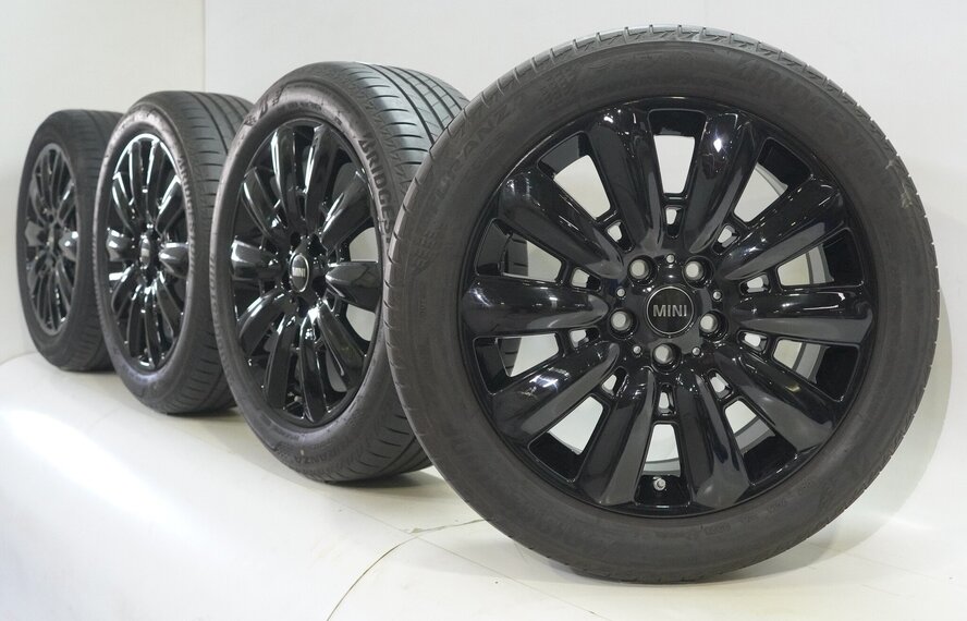 Mini Mini Countryman F60 533 18 Zoll Felgen Bridgestone Runflat Sommerkompletträder Original