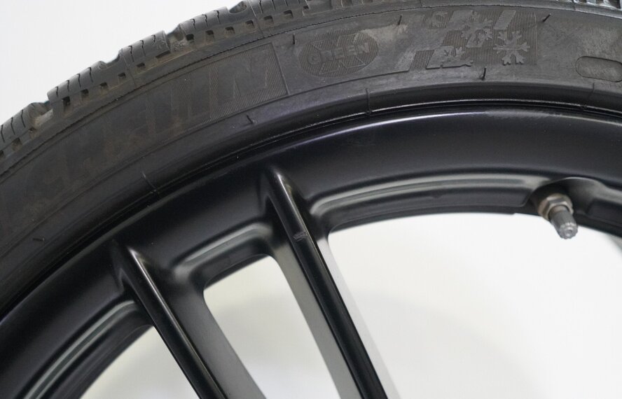 BMW BMW M2 F87 641M 19 Zoll Felgen Michelin Winterkompletträder Neu Original