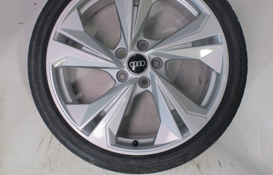 Audi Audi A3 S3 8Y 8V 19 Zoll Felgen Bridgestone Sommerkompletträder Original