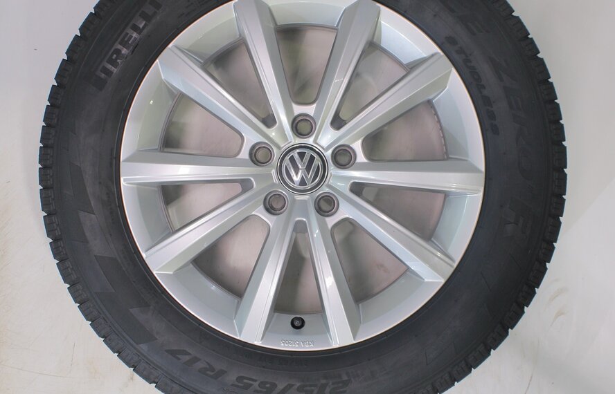 Volkswagen Volkswagen Tiguan II Merano 17 Zoll Felgen Pirelli Winterkompletträder Neu Original