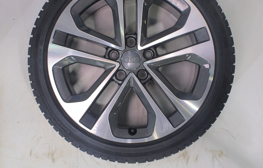 Audi Audi A3 S3 8Y 8V S-line 18 Zoll Felgen Continental Winterkompletträder Original