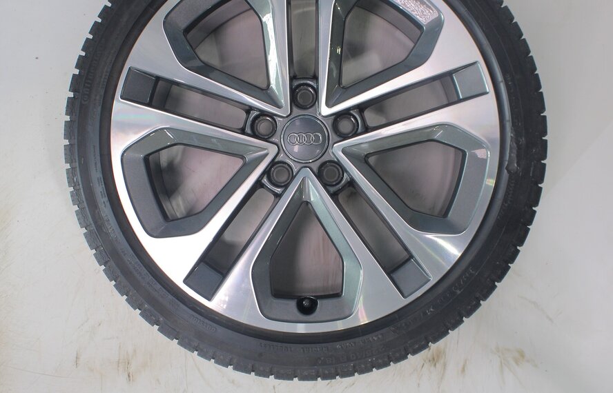 Audi Audi A3 S3 8Y 8V S-line 18 Zoll Felgen Continental Winterkompletträder Original