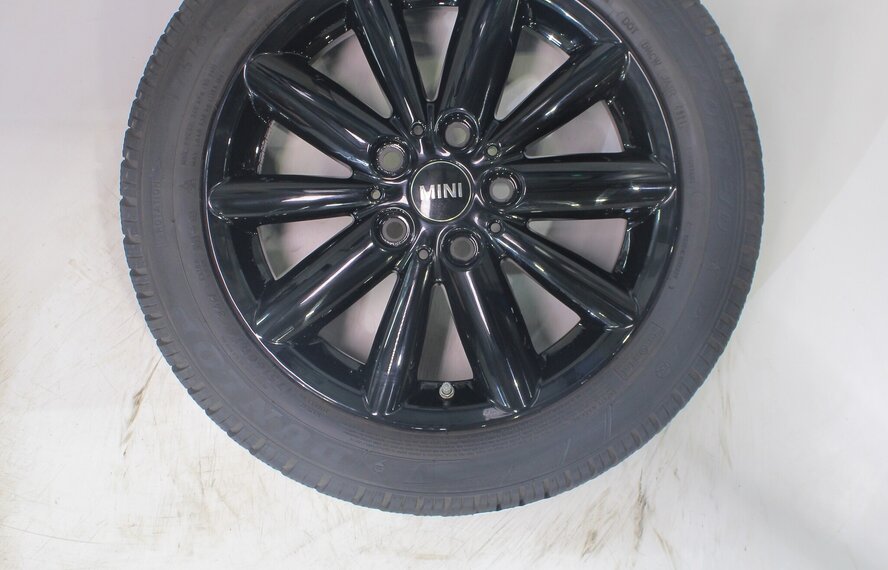 Mini Mini Cooper / S / One / Cabrio F55 F56 F57 508 16 Zoll Felgen Dunlop Runflat Winterkompletträder Original