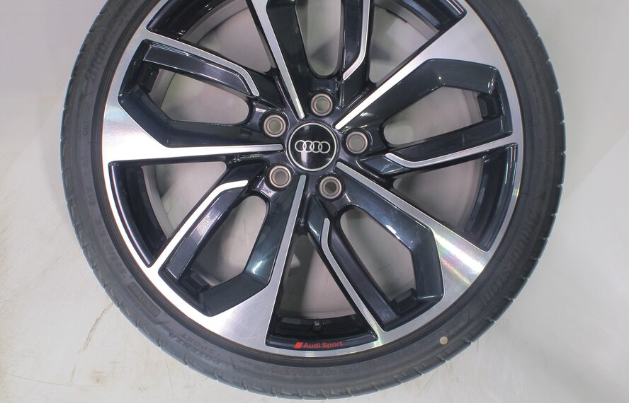 Audi Audi A3 S3 8Y 8V 19 Zoll Felgen Bridgestone Sommerkompletträder Original