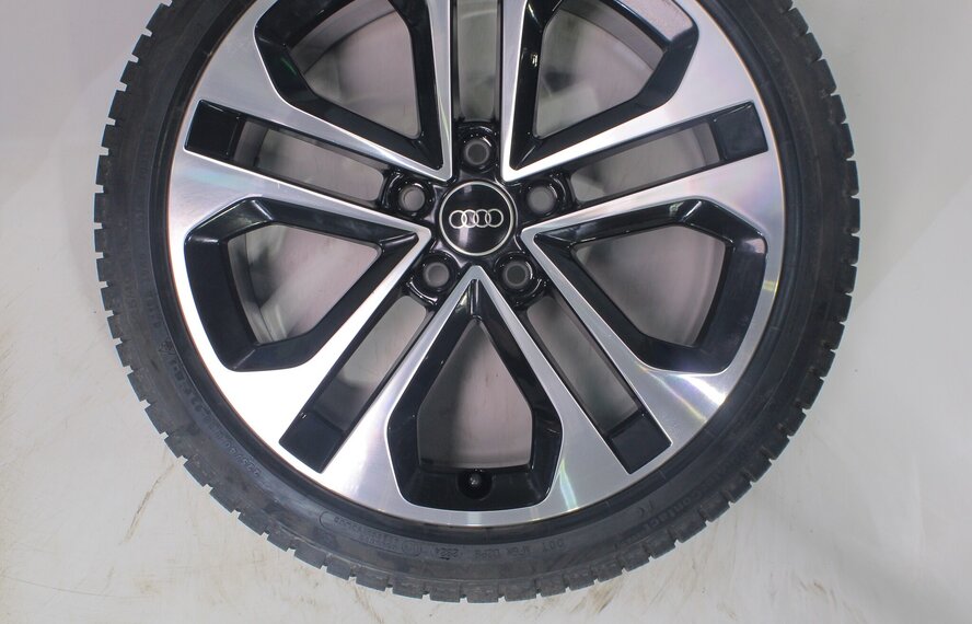 Audi Audi A3 S3 8Y 8V S-line 18 Zoll Felgen Continental Winterkompletträder Original